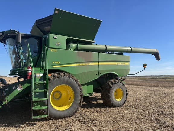 Image of John Deere S780 Primary image