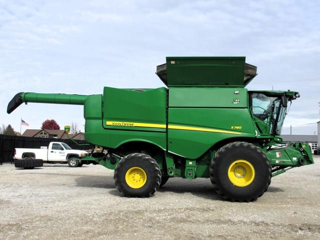 Image of John Deere S780 equipment image 3