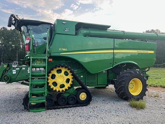 Image of John Deere S780 equipment image 3