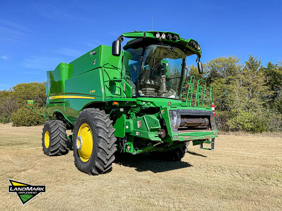 Image of John Deere S780 equipment image 2