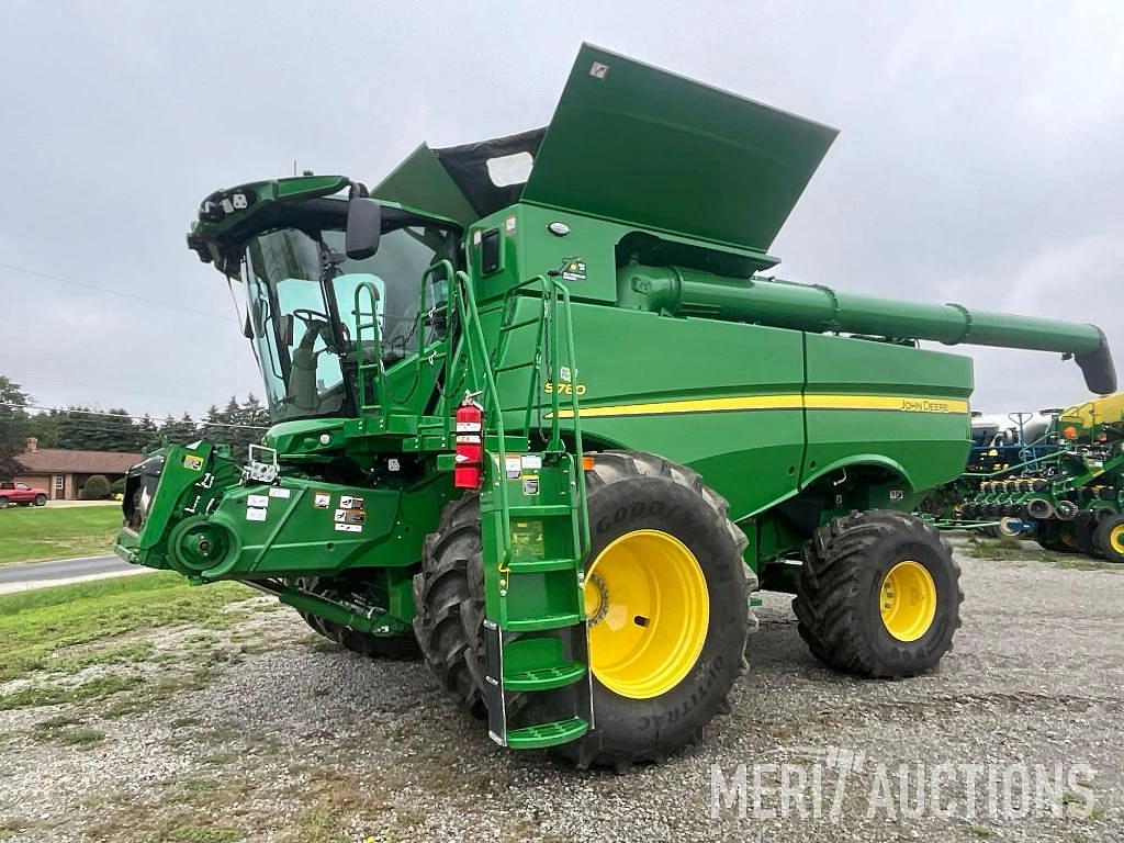 Image of John Deere S780 Primary image