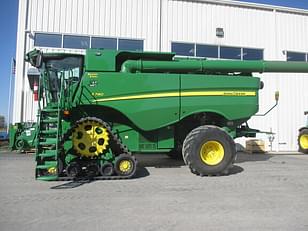 Main image John Deere S780 0