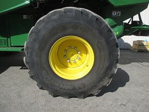 Main image John Deere S780 11