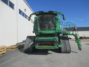 Main image John Deere S780 7