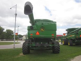 Main image John Deere S780 6