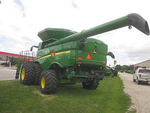 Main image John Deere S780 7