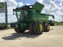 2022 John Deere S780 Image