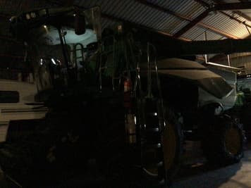 Main image John Deere S780