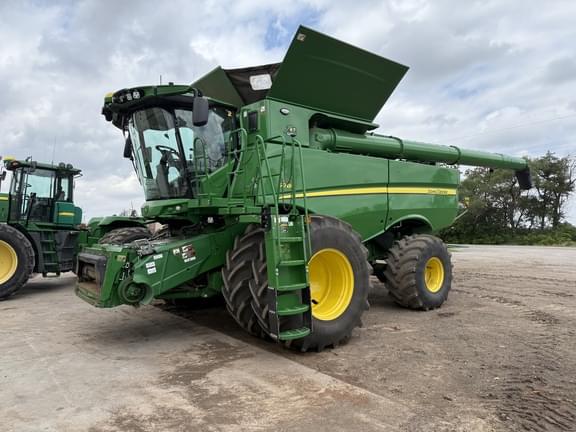 Image of John Deere S780 Primary image