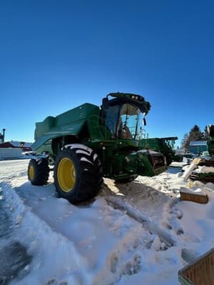 2022 John Deere S780 Image