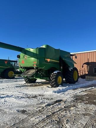 Image of John Deere S780 equipment image 3