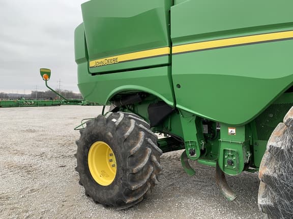 Image of John Deere S780 equipment image 3