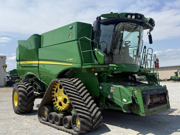 Image of John Deere S780 equipment image 3