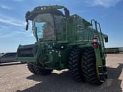 Thumbnail image John Deere S780 1