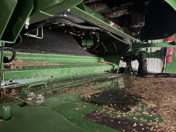 Image of John Deere S780 equipment image 3