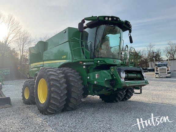 2022 John Deere S780 Image