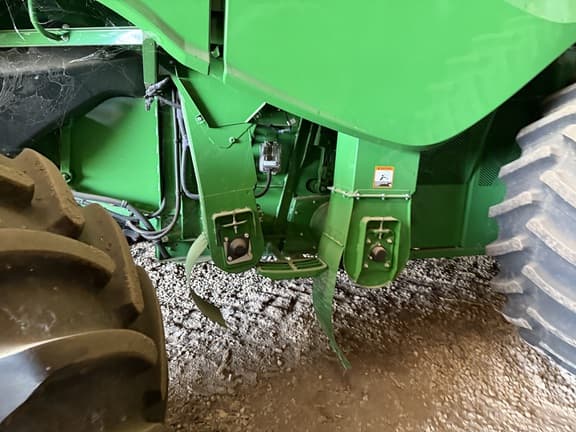 Image of John Deere S780 equipment image 2