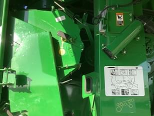 Main image John Deere S780 12