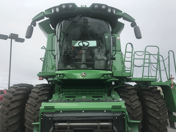 Main image John Deere S780