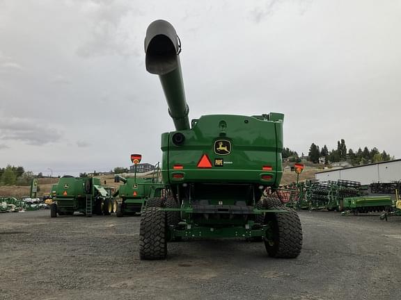 Image of John Deere S780 equipment image 3