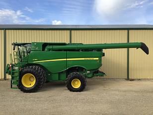 Main image John Deere S780 0