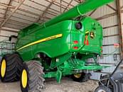 Thumbnail image John Deere S780 3