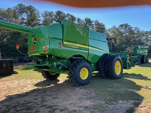 Image of John Deere S780 equipment image 3