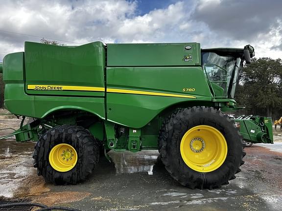 Image of John Deere S780 Primary image