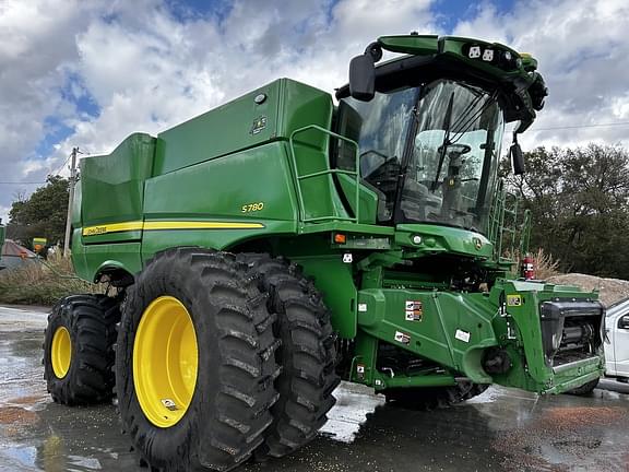 Image of John Deere S780 equipment image 1