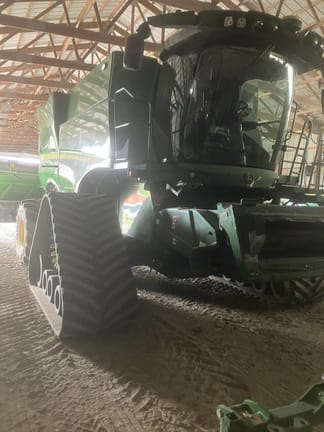 2022 John Deere S780 Equipment Image0