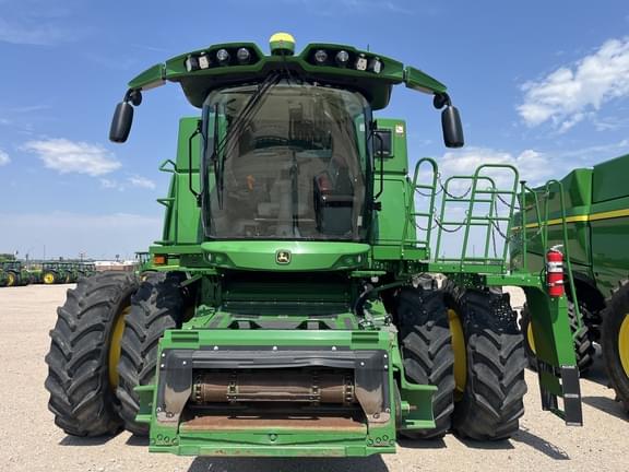 Image of John Deere S780 equipment image 2