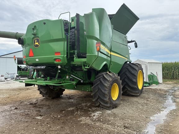 Image of John Deere S780 equipment image 2