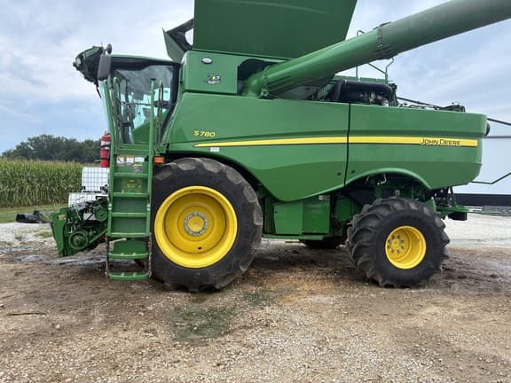 Image of John Deere S780 Primary image