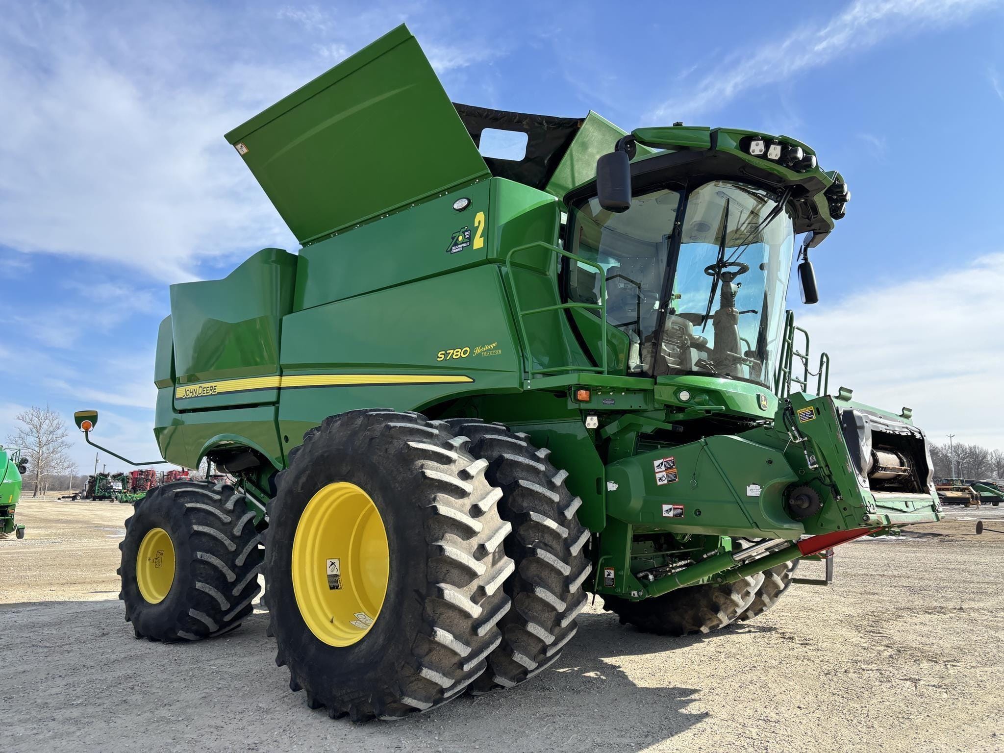 2022 John Deere S780 Equipment Image0