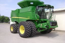 Main image John Deere S780