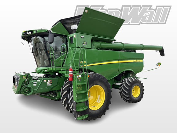 2022 John Deere S780 Equipment Image0