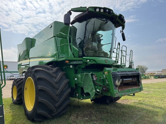 Main image John Deere S780
