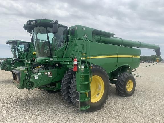 Image of John Deere S780 Primary image