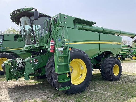 Image of John Deere S780 equipment image 1