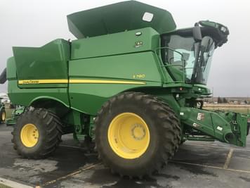 Main image John Deere S780