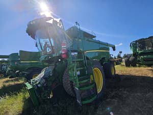 2022 John Deere S780 Image