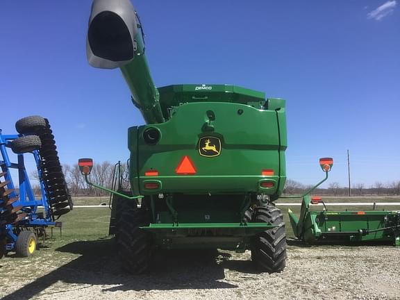 Image of John Deere S780 equipment image 3