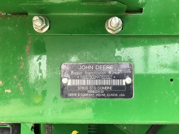 Image of John Deere S780 equipment image 2