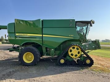 Main image John Deere S780