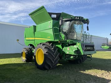 Main image John Deere S780