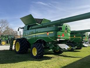 Main image John Deere S780 4