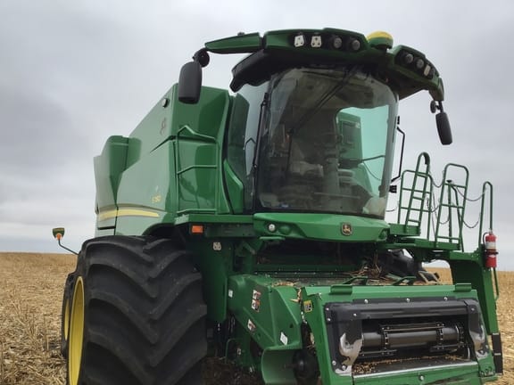 Main image John Deere S780