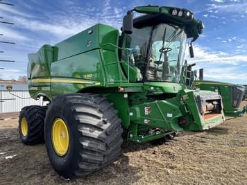Main image John Deere S780
