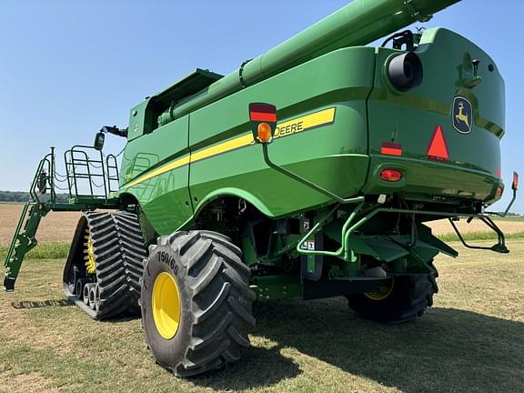 Image of John Deere S780 equipment image 3