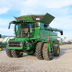 2022 John Deere S780 Equipment Image0